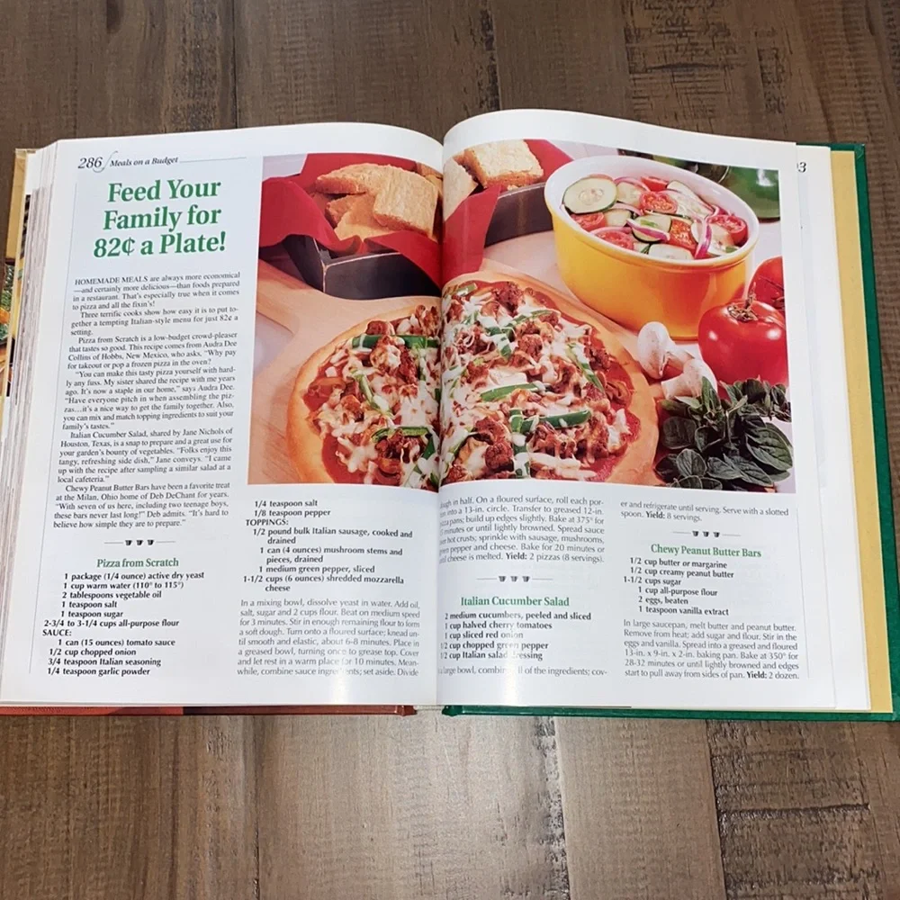 Taste of home 1999 annual recipe cookbook. New